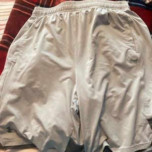 Medium under armor workout shorts